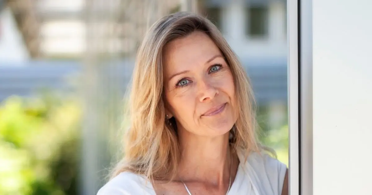 Porträttbild på Weronica Lium som läser en YH-kurs hos oss.